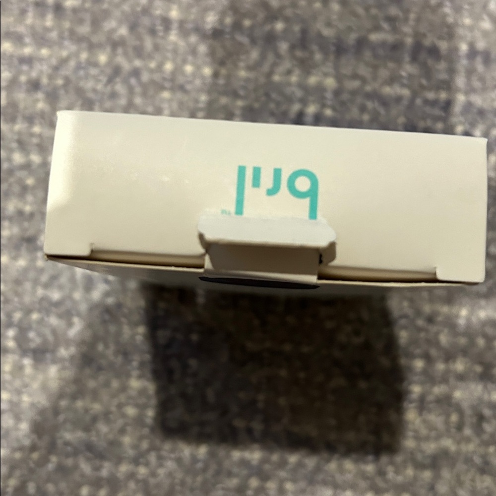 Bril  UV Toothbrush Sterilizer, never opened, box slightly torn - Picture 2 of 3